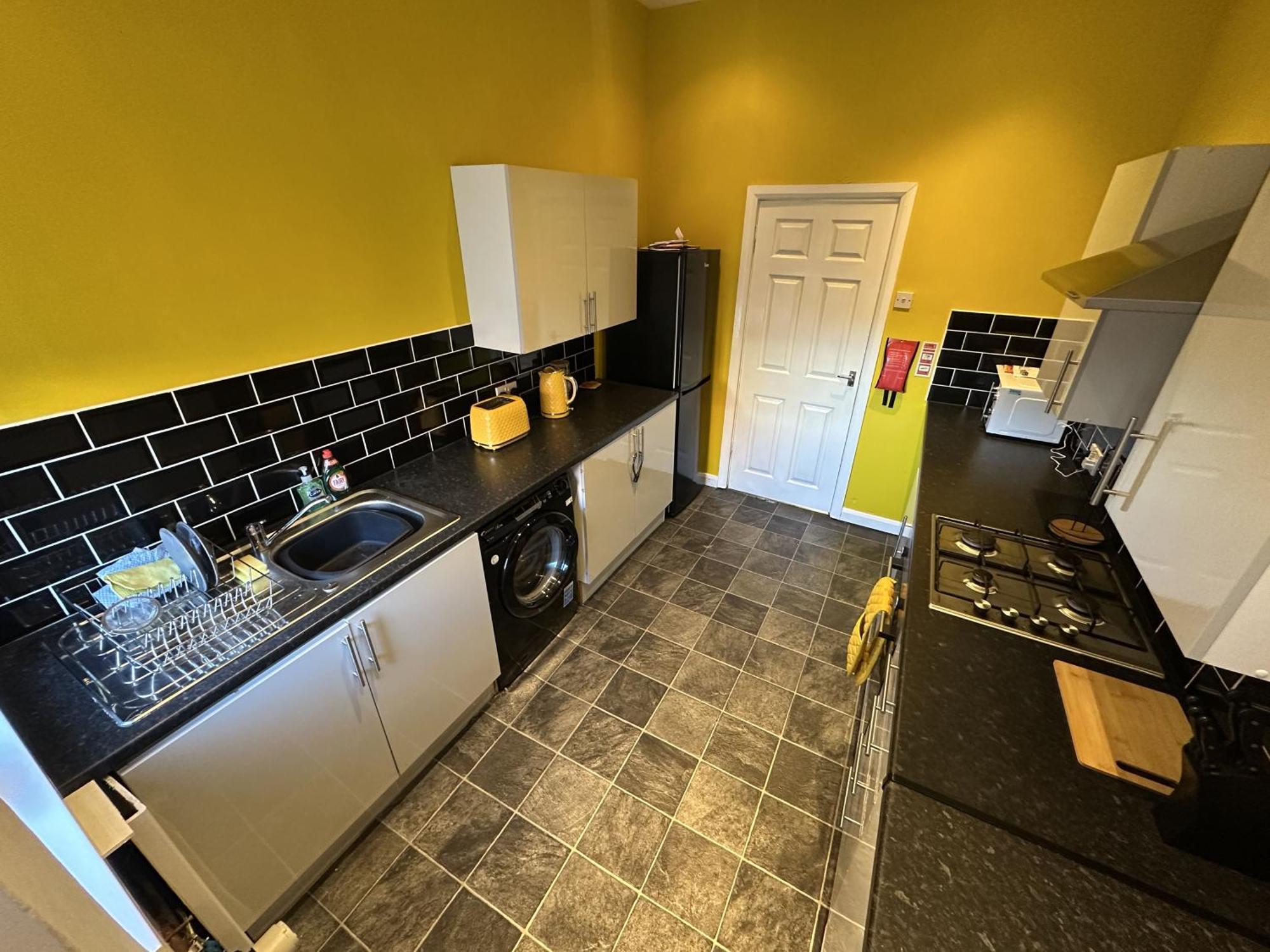 Large Ground Floor Apartment - South Shields - 3 Minutes From South Tyneside Hospital, 8 Minutes From Beach Exterior foto