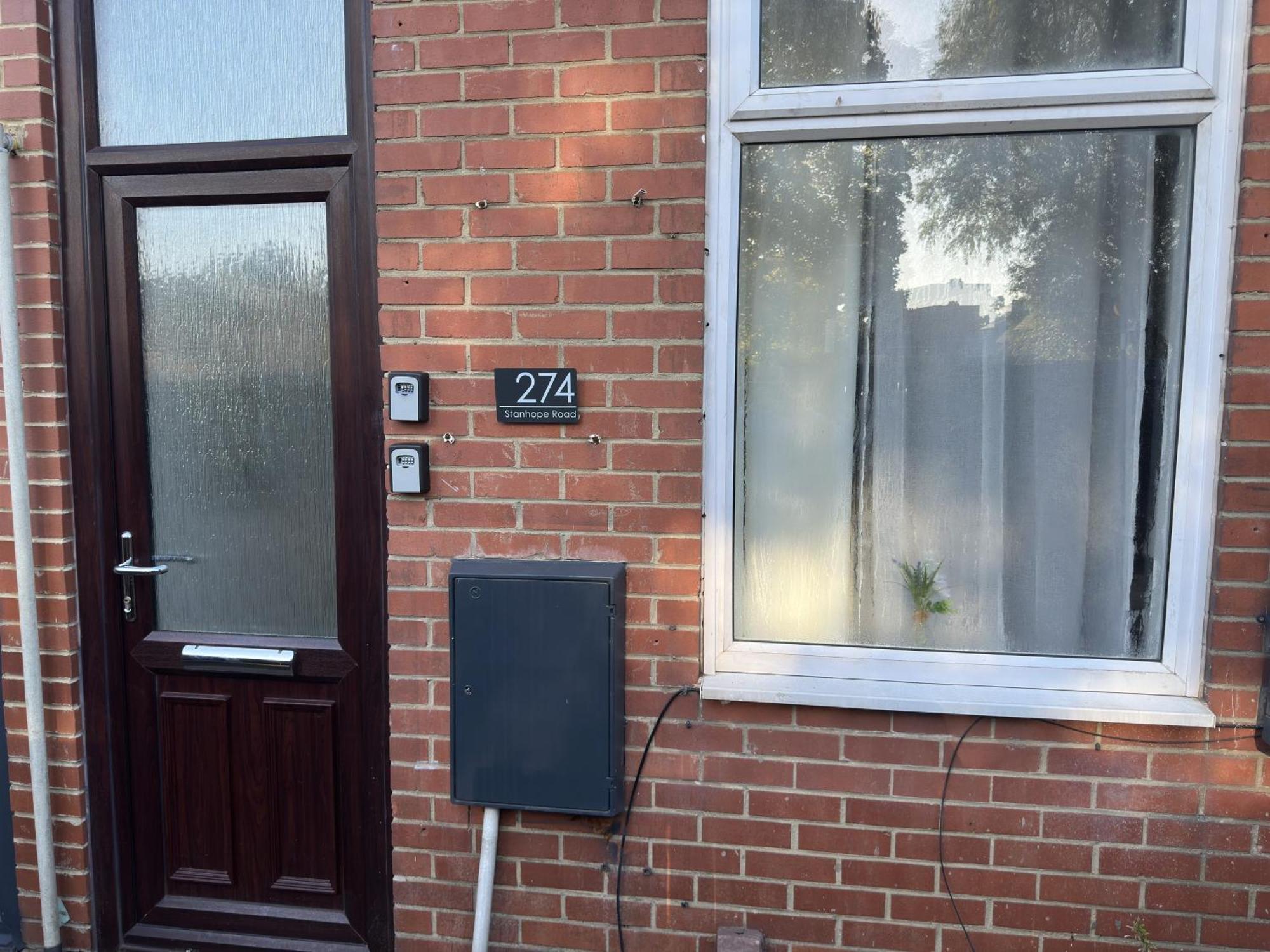 Large Ground Floor Apartment - South Shields - 3 Minutes From South Tyneside Hospital, 8 Minutes From Beach Exterior foto